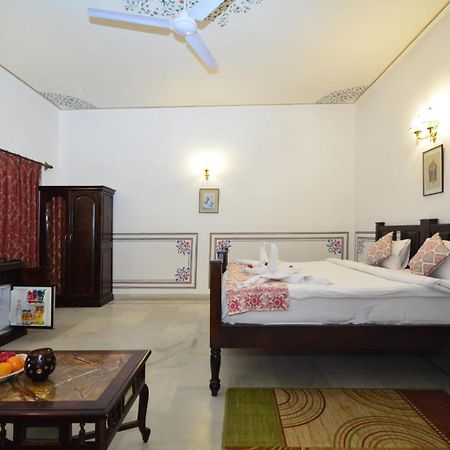 Jaipur Vintage House Bed and Breakfast Εξωτερικό φωτογραφία